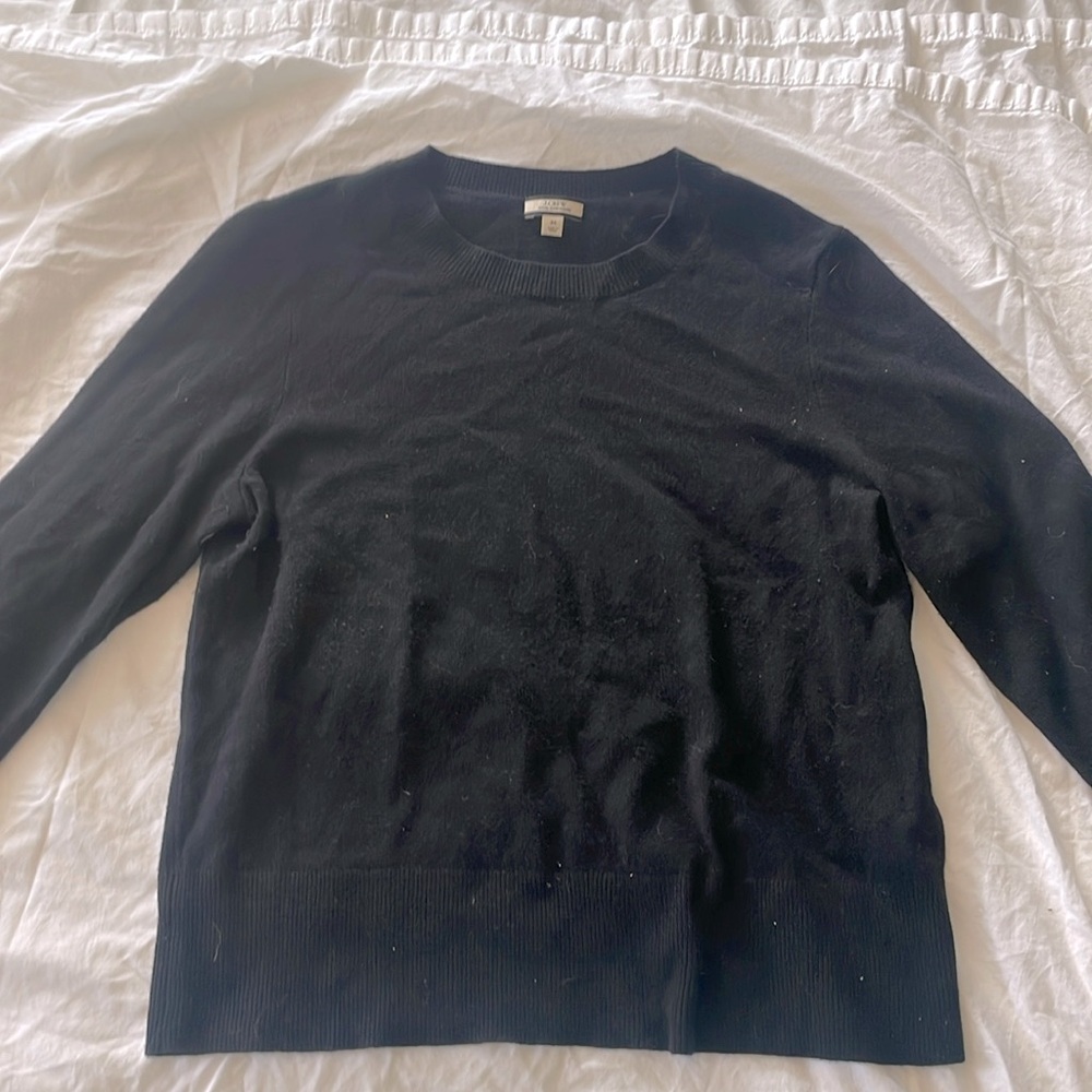 M J. Crew 100% Cashmere sweater black